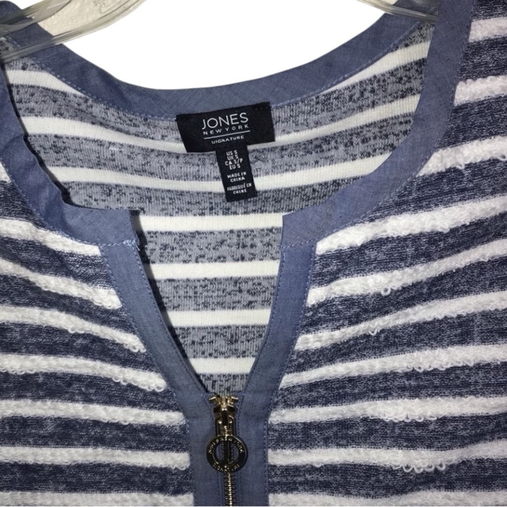 Jones New York signature striped 1/4 zip fringed sweater.Size small GUC - Picture 3 of 3